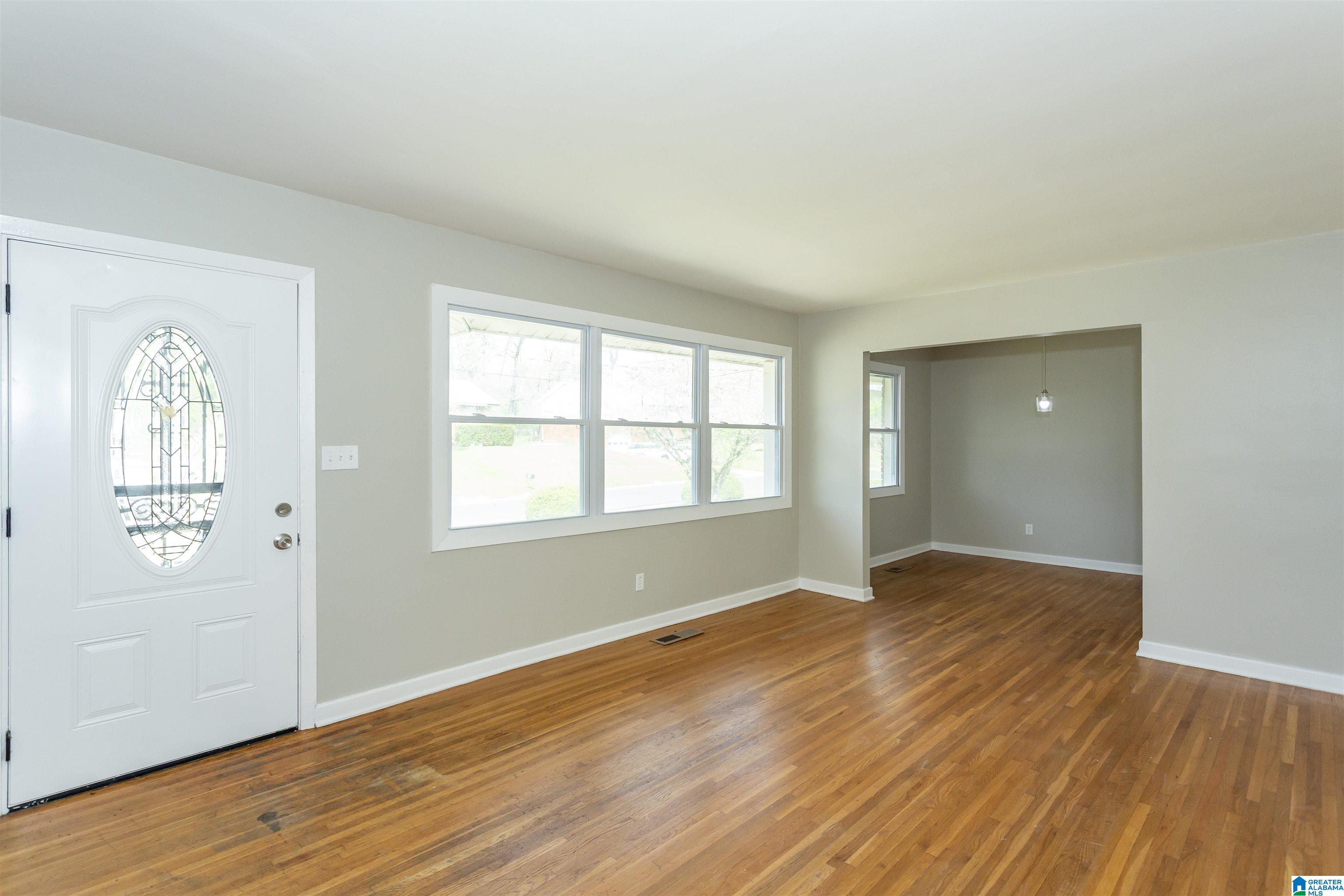 417 Burgundy Road Birmingham, AL 35215 - Photo 7 of 44