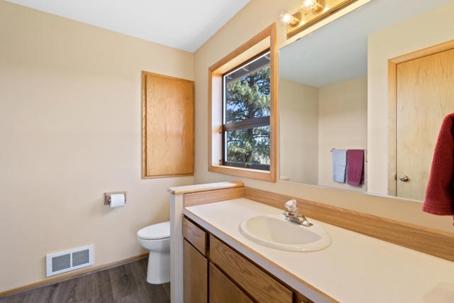 17475 Mountain View Road Sisters, OR 97759 - Photo 15 of 30 17475 Mountain View Road-14
