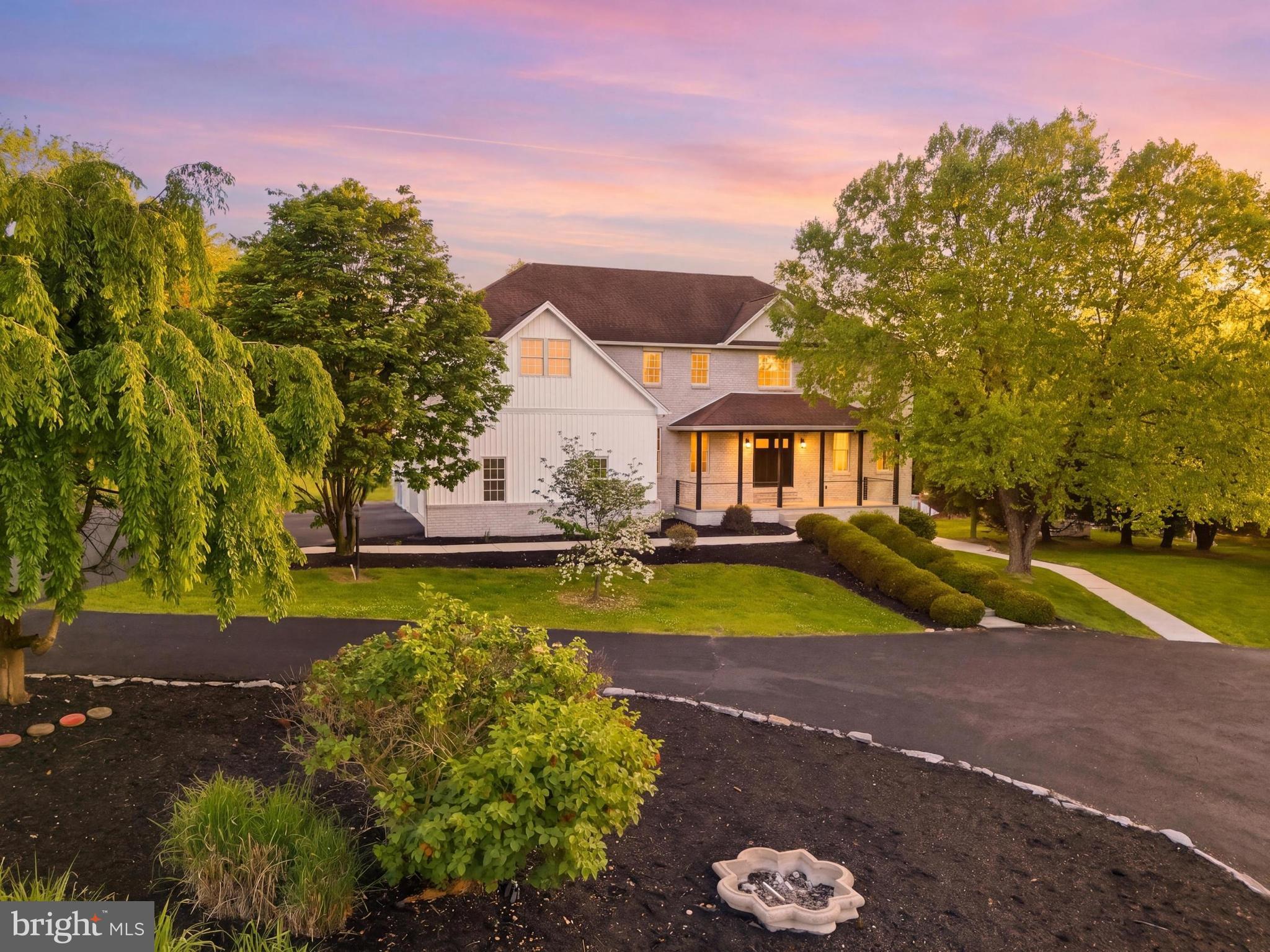 7 Beverly Court Carlisle, PA 17015 - Photo 1 of 117