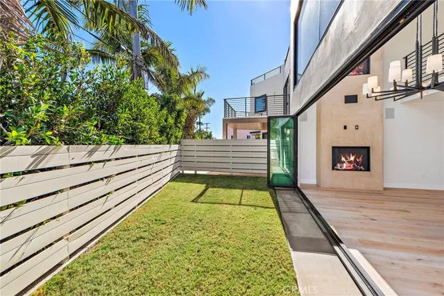 $17,900 | 207 West Avenida San Antonio, San Clemente, CA 92672