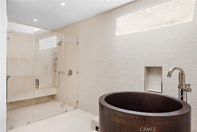 $17,900 | 207 West Avenida San Antonio, San Clemente, CA 92672