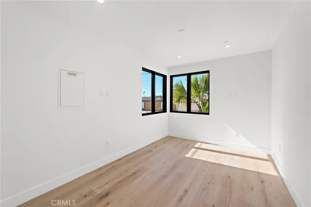 $17,900 | 207 West Avenida San Antonio, San Clemente, CA 92672