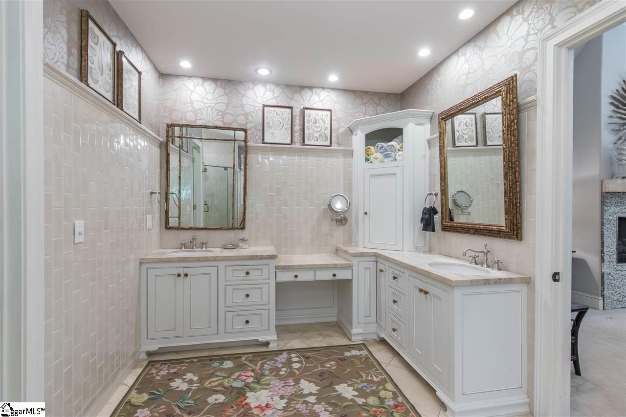 106 Rockingham Road Greenville, SC 29607 - Photo 15 of 36