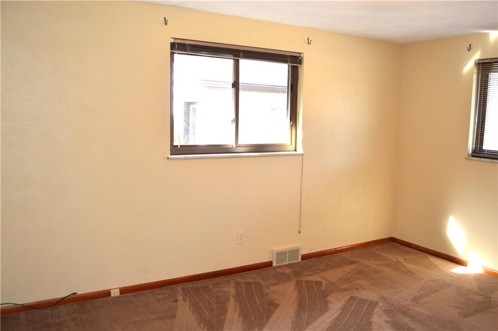 537 Freeport Road Freeport, PA 16229 - Photo 16 of 25 Gallery Image 16