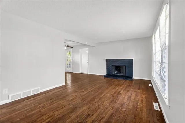 $292,000 | 3300 North Chippewa Drive, Kansas City, MO 64116