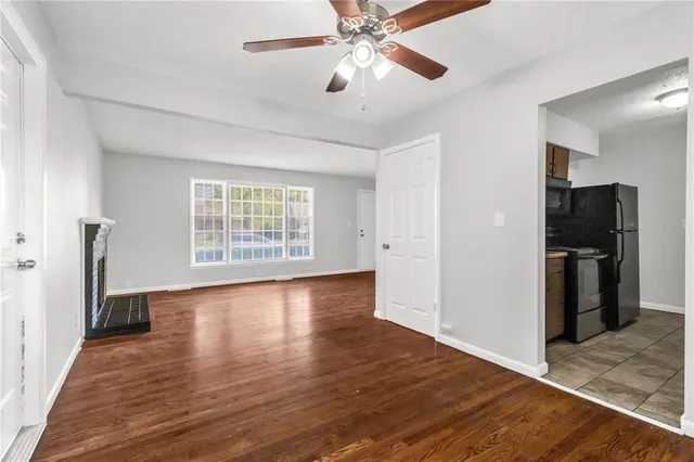 $292,000 | 3300 North Chippewa Drive, Kansas City, MO 64116