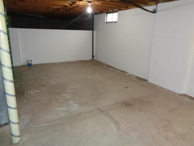 5240 Karl Road Columbus, OH 43229 - Photo 16 of 37