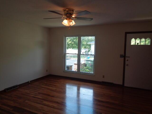 5240 Karl Road Columbus, OH 43229 - Photo 22 of 37
