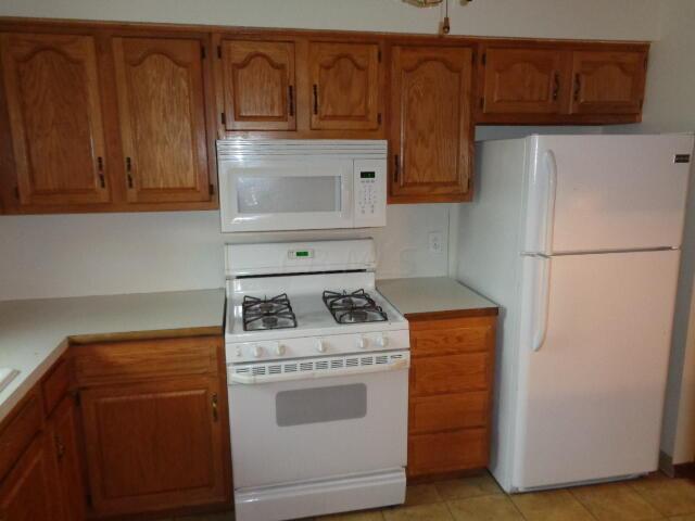 5240 Karl Road Columbus, OH 43229 - Photo 7 of 37