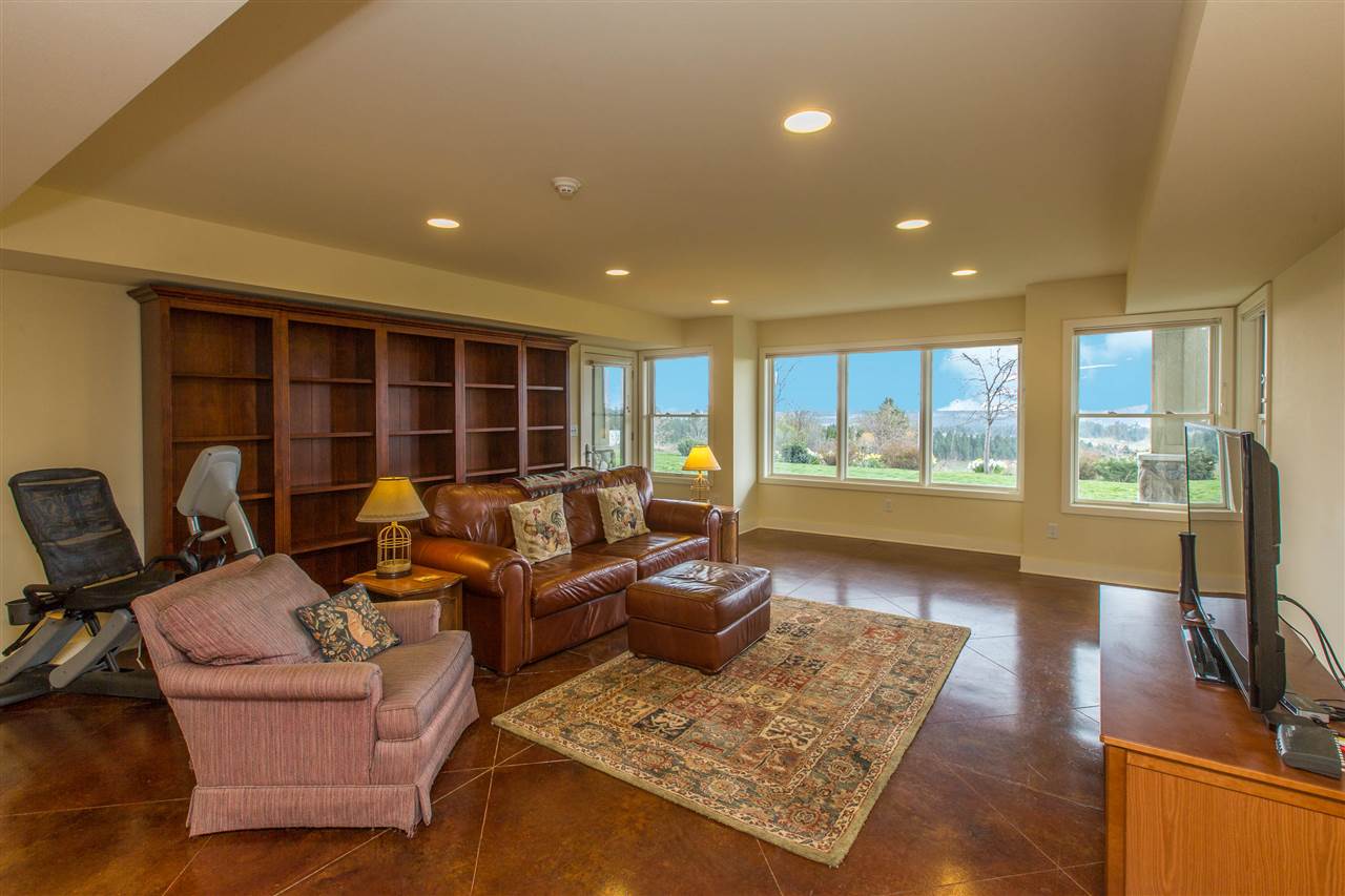 5102 East Willow Springs Road Spokane, WA 99223 - Photo 10 of 20 Gallery Image 10