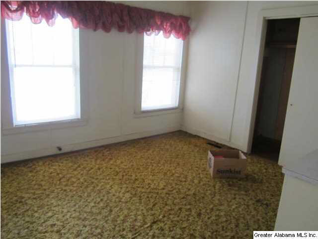 655 Rose Avenue Alexander City, AL 35010 - Photo 9 of 21