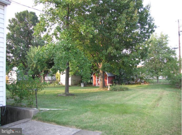 2611 Lynbrook Road Baltimore, MD 21222 - Photo 1 of 3 a view of field with trees