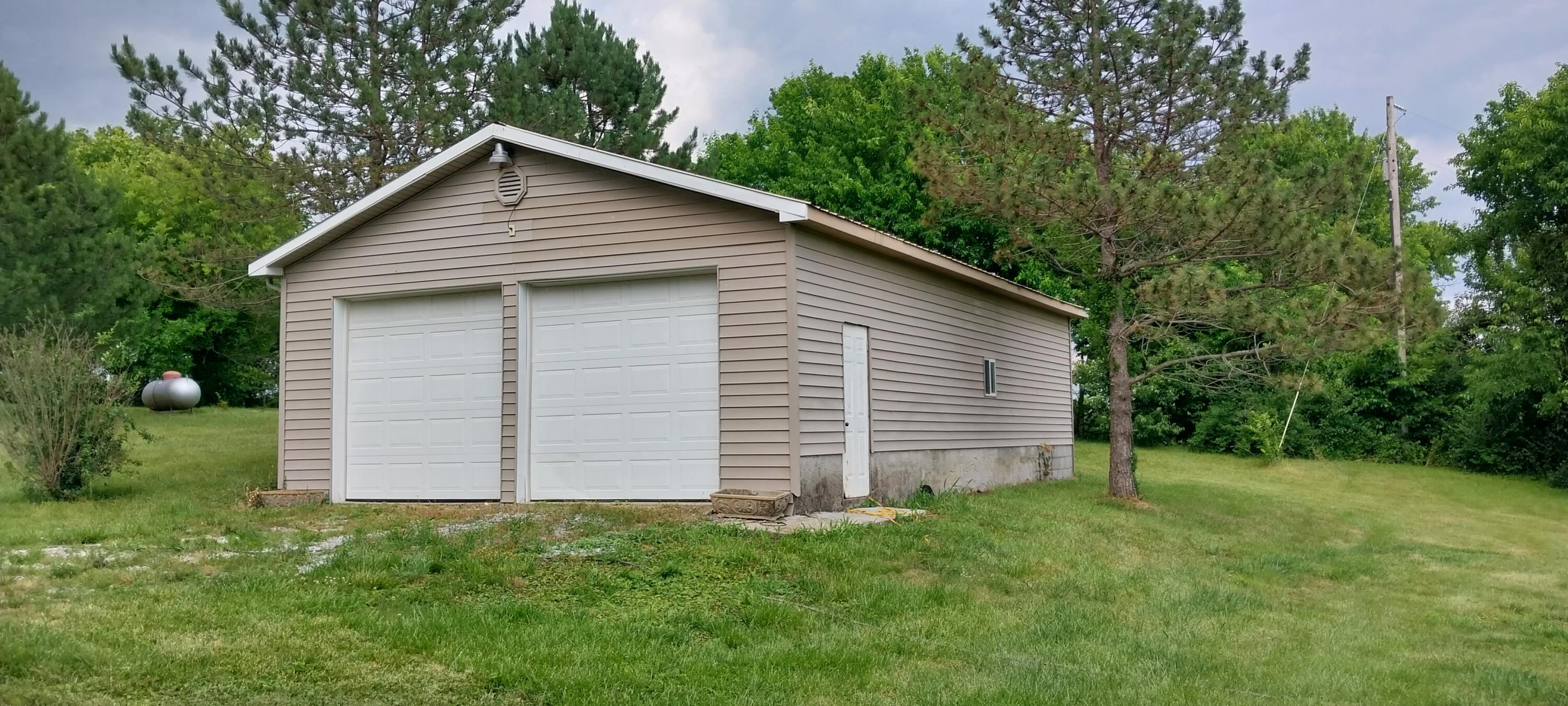 6265 Lebanon Road Danville, KY 40422 - Photo 20 of 29 detached