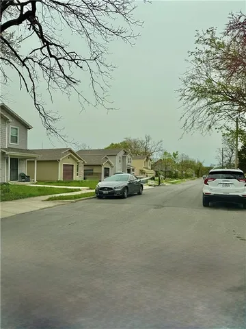 $40,000 | 4023 Highland Avenue, Kansas City, MO 64110