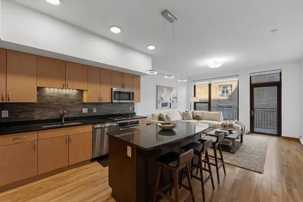 $2,150 | 740 Portland Avenue, Unit 709, Minneapolis, MN 55415