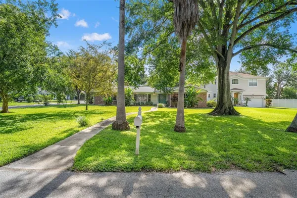 $2,800 | 2725 North Myrtle Avenue, Tampa, FL 33602