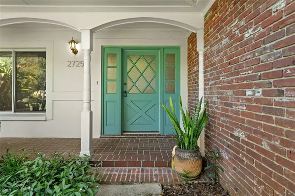 $2,800 | 2725 North Myrtle Avenue, Tampa, FL 33602