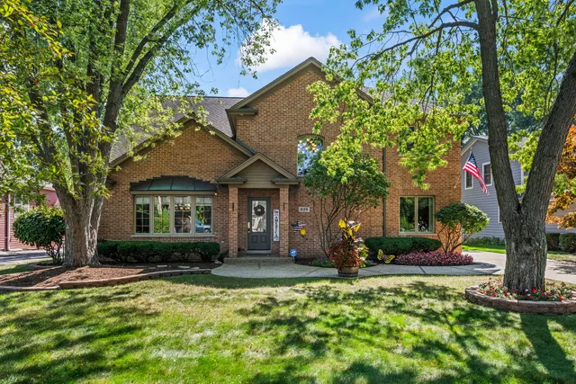$799,925 | 429 West Kenilworth Avenue, Palatine, IL 60067