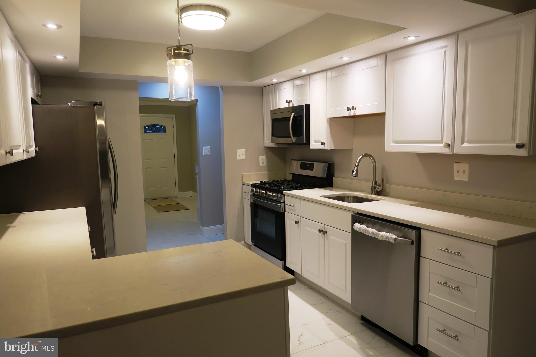 5302 Inverchapel Road Springfield, VA 22151 - Photo 15 of 49