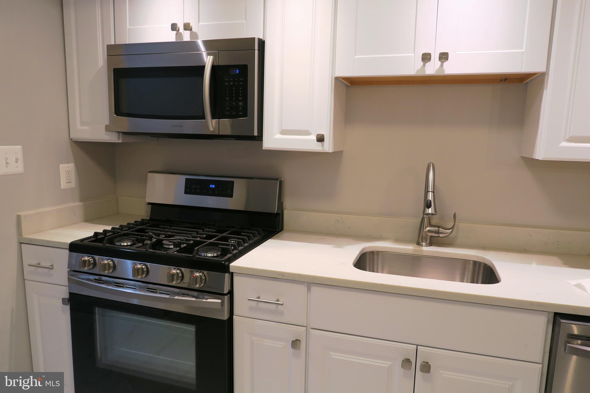 5302 Inverchapel Road Springfield, VA 22151 - Photo 16 of 49