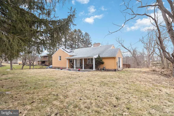 $430,000 | 3625 Crooked Hill Road, Harrisburg, PA 17110