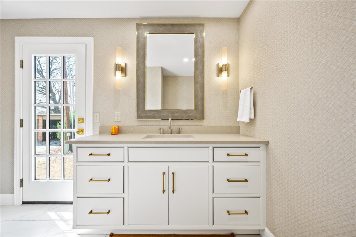 314 Davis Avenue Bloomington, IL 61701 - Photo 27 of 55