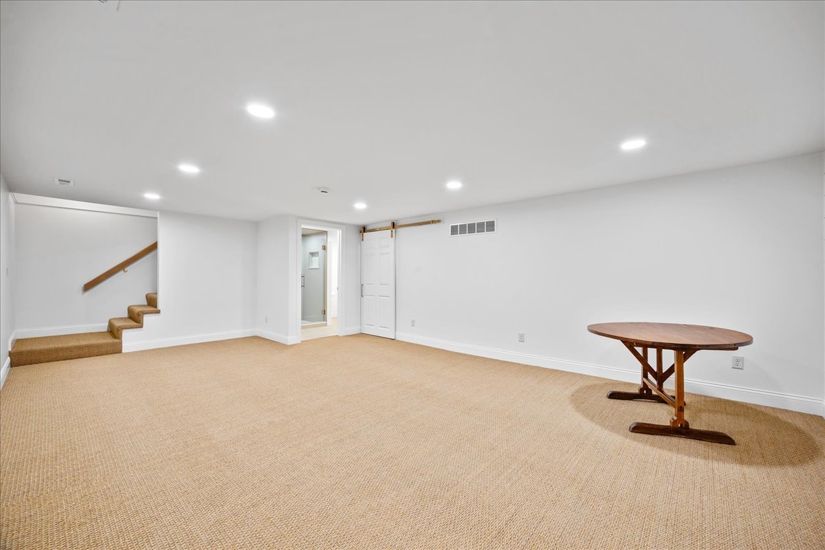 314 Davis Avenue Bloomington, IL 61701 - Photo 43 of 55