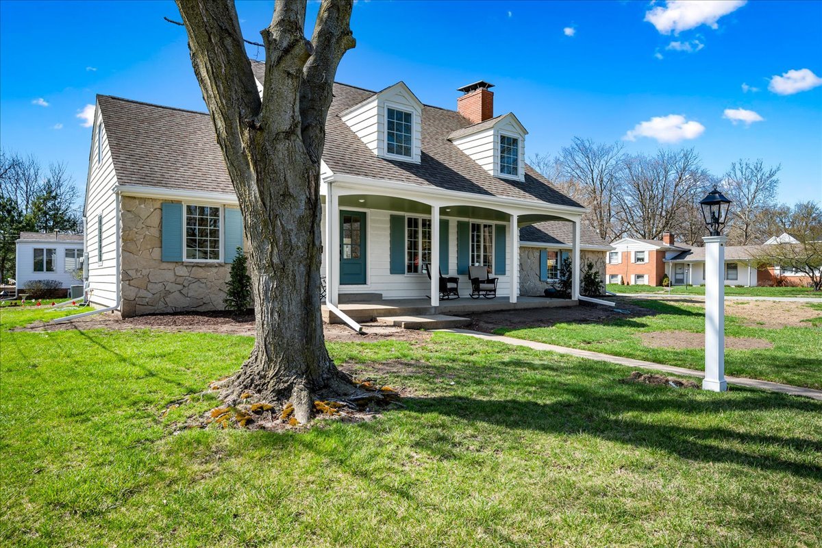 314 Davis Avenue Bloomington, IL 61701 - Photo 51 of 55