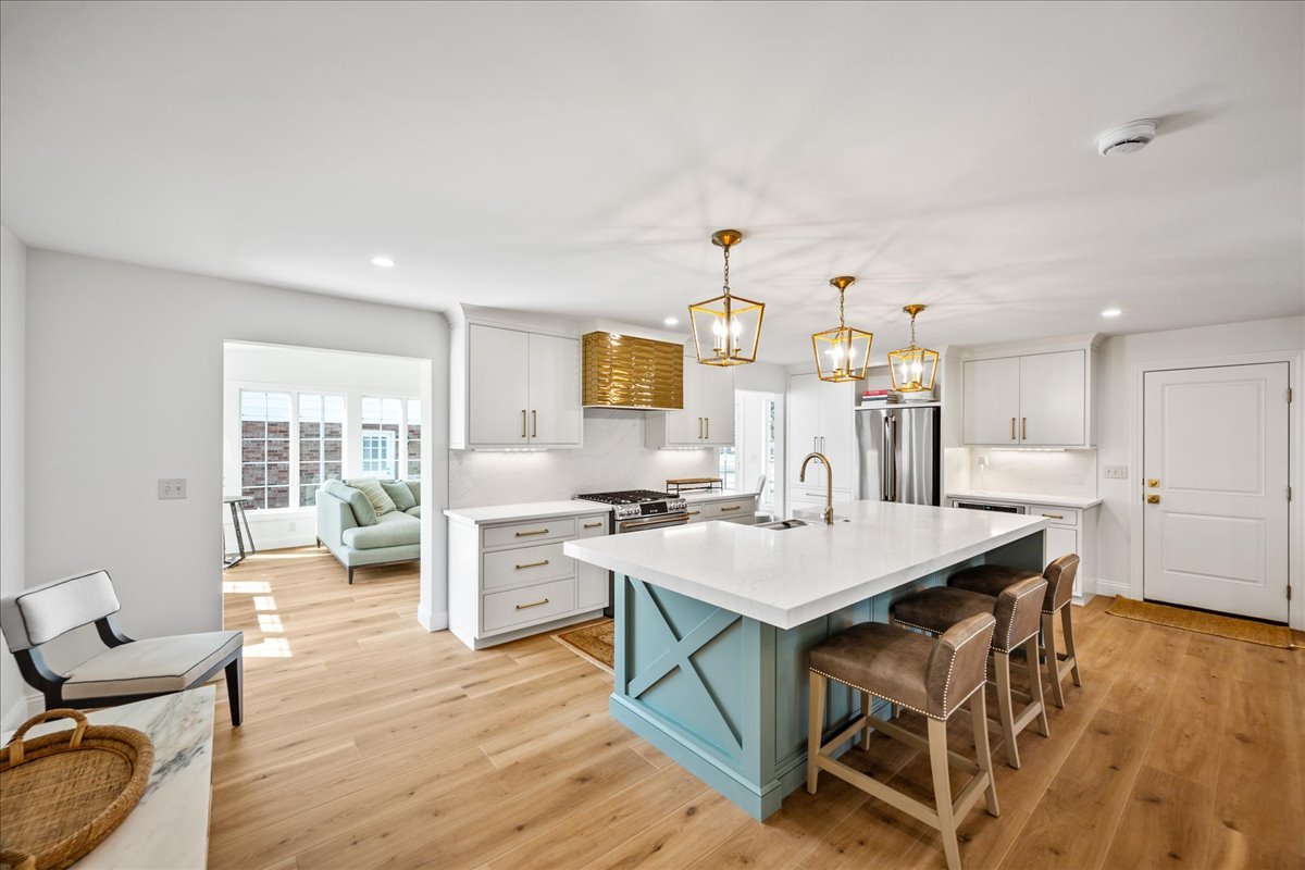 314 Davis Avenue Bloomington, IL 61701 - Photo 9 of 55