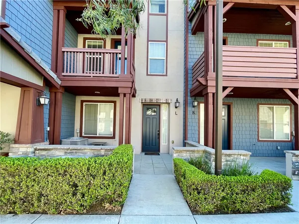 $3,500 | 709 South Azusa Avenue, Unit L, Azusa, CA 91702