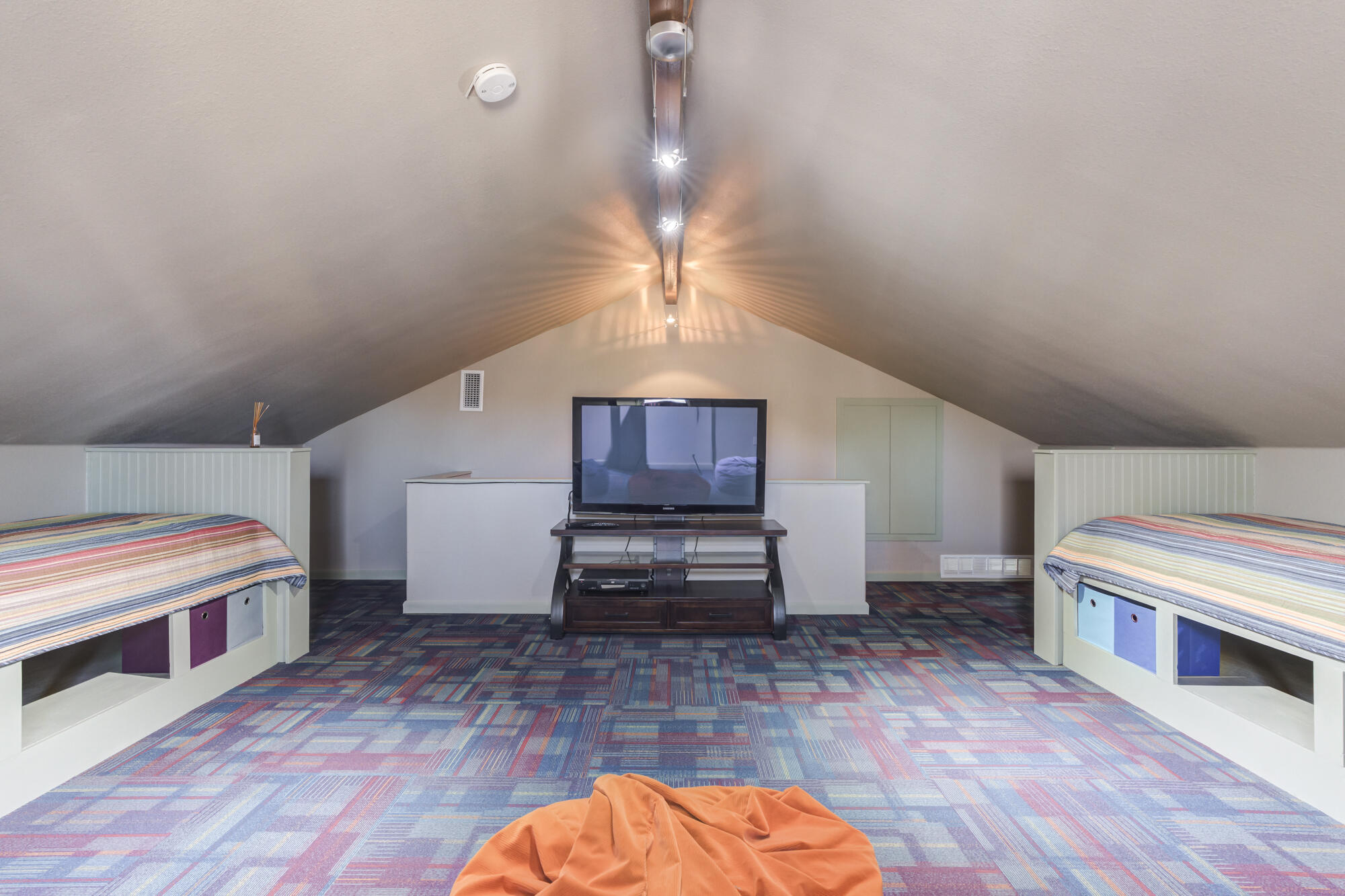 41 South Lake Shore Drive Ransom Canyon, TX 79366 - Photo 46 of 56 a living room with furniture and a chandelier