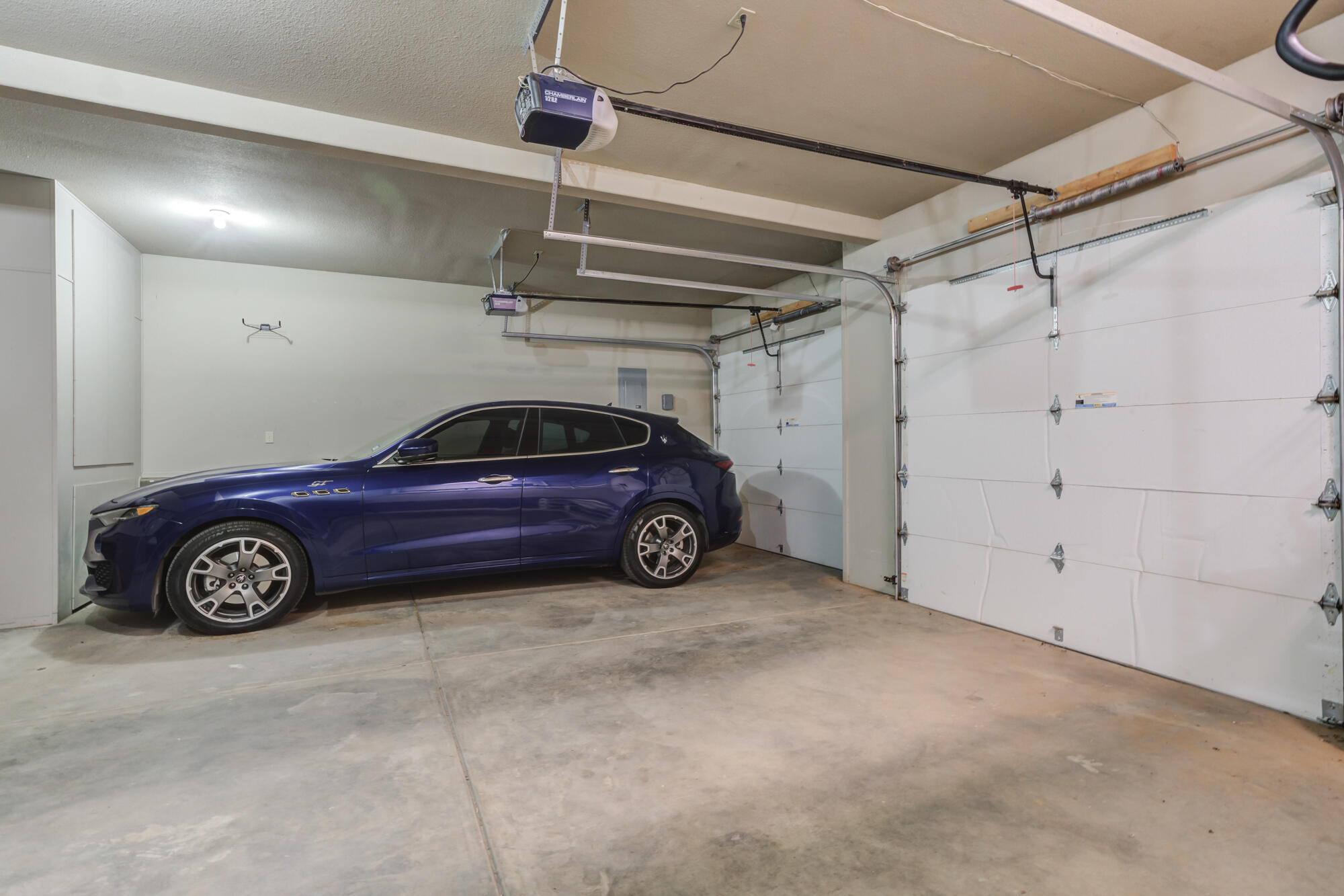 41 South Lake Shore Drive Ransom Canyon, TX 79366 - Photo 47 of 56 a view of a garage