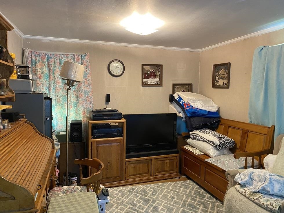 24 Springfield Road Newport, NH 03773 - Photo 3 of 7