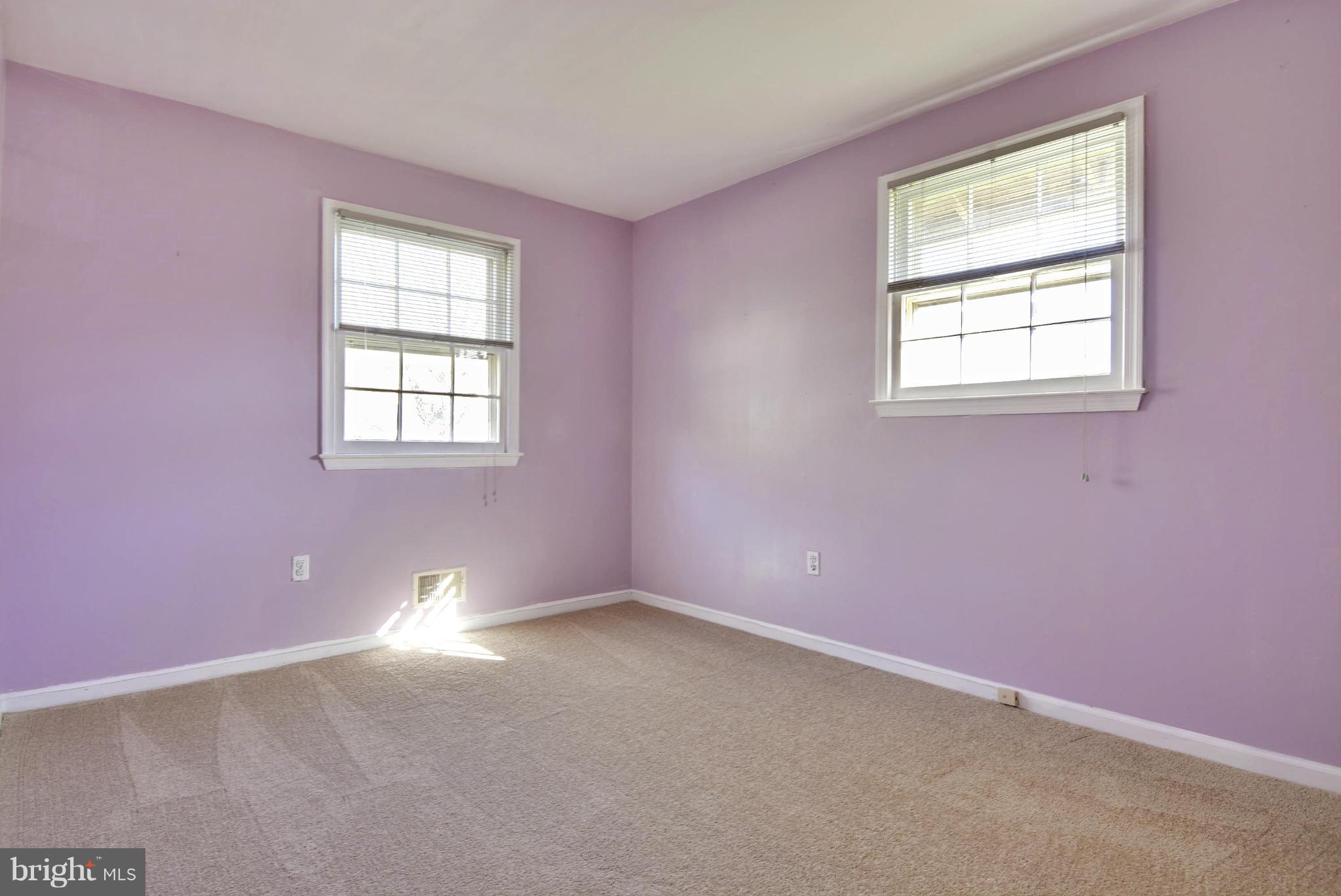 2101 Edgeware Street Silver Spring, MD 20905 - Photo 16 of 27 Bedroom