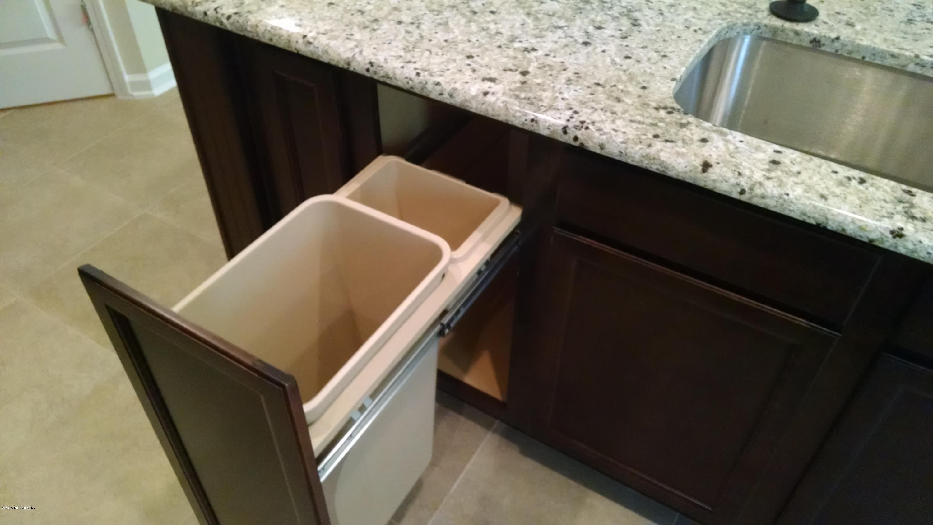 1880 Sugar Maple Road Fleming Island, FL 32003 - Photo 13 of 39 2015-03-31 13.13.25.jpg