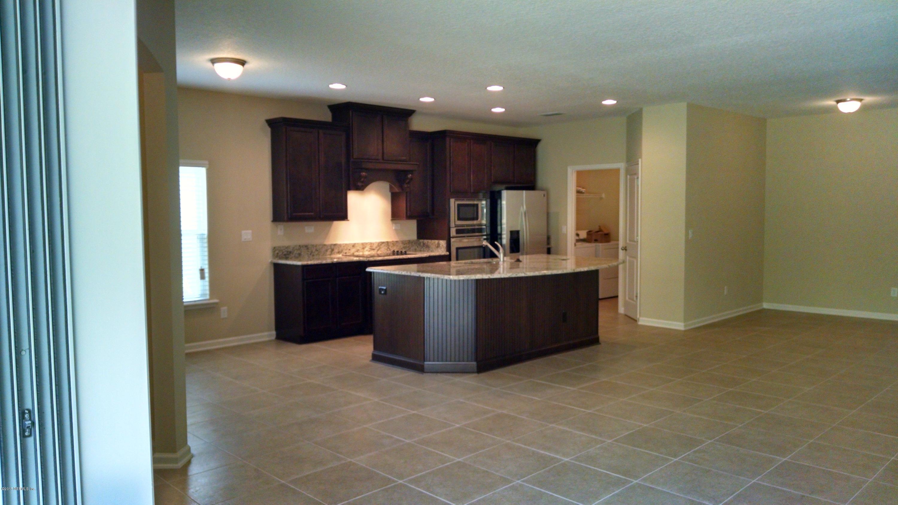 1880 Sugar Maple Road Fleming Island, FL 32003 - Photo 7 of 39 2015-03-31 13.12.01.jpg