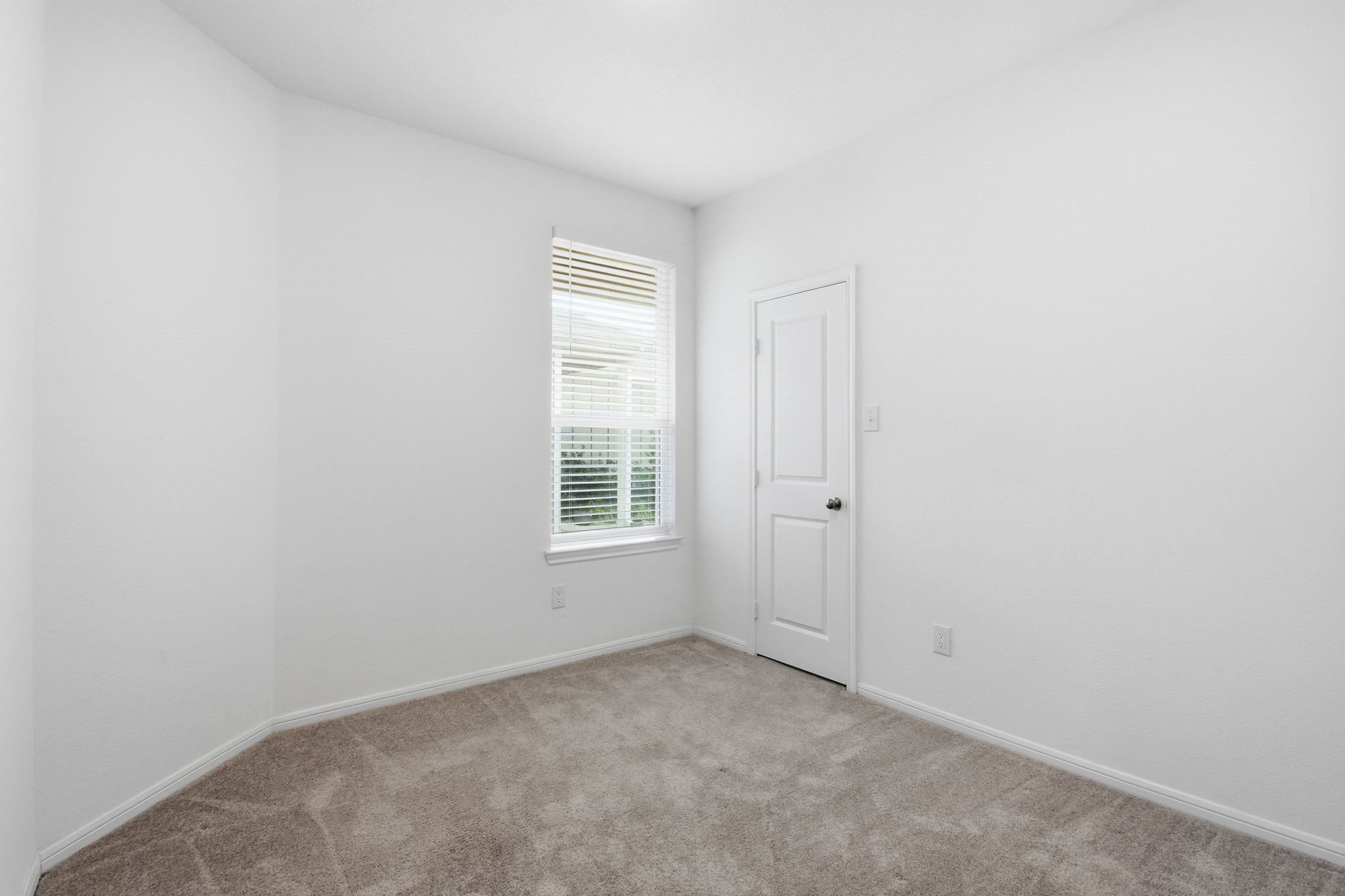 24721 Cherry Log Lane Porter, TX 77365 - Photo 30 of 36 an empty room with a window