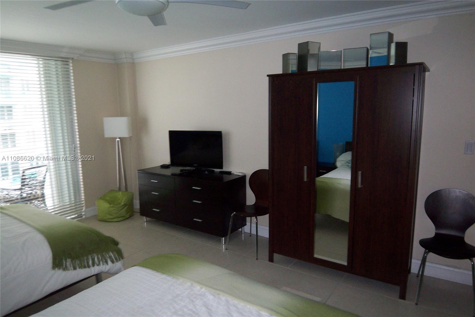 5151 Collins Avenue, Unit 1030 Miami Beach, FL 33140 - Photo 17 of 48