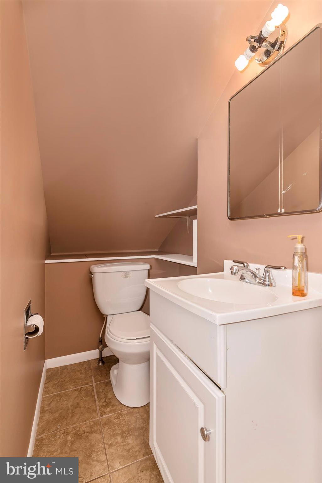 22114 Pondsville Road Smithsburg, MD 21783 - Photo 21 of 30 Bath