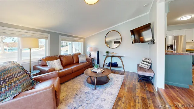 $709,900 | 285 Liahona Circle, Sunrise Beach, MO 65079