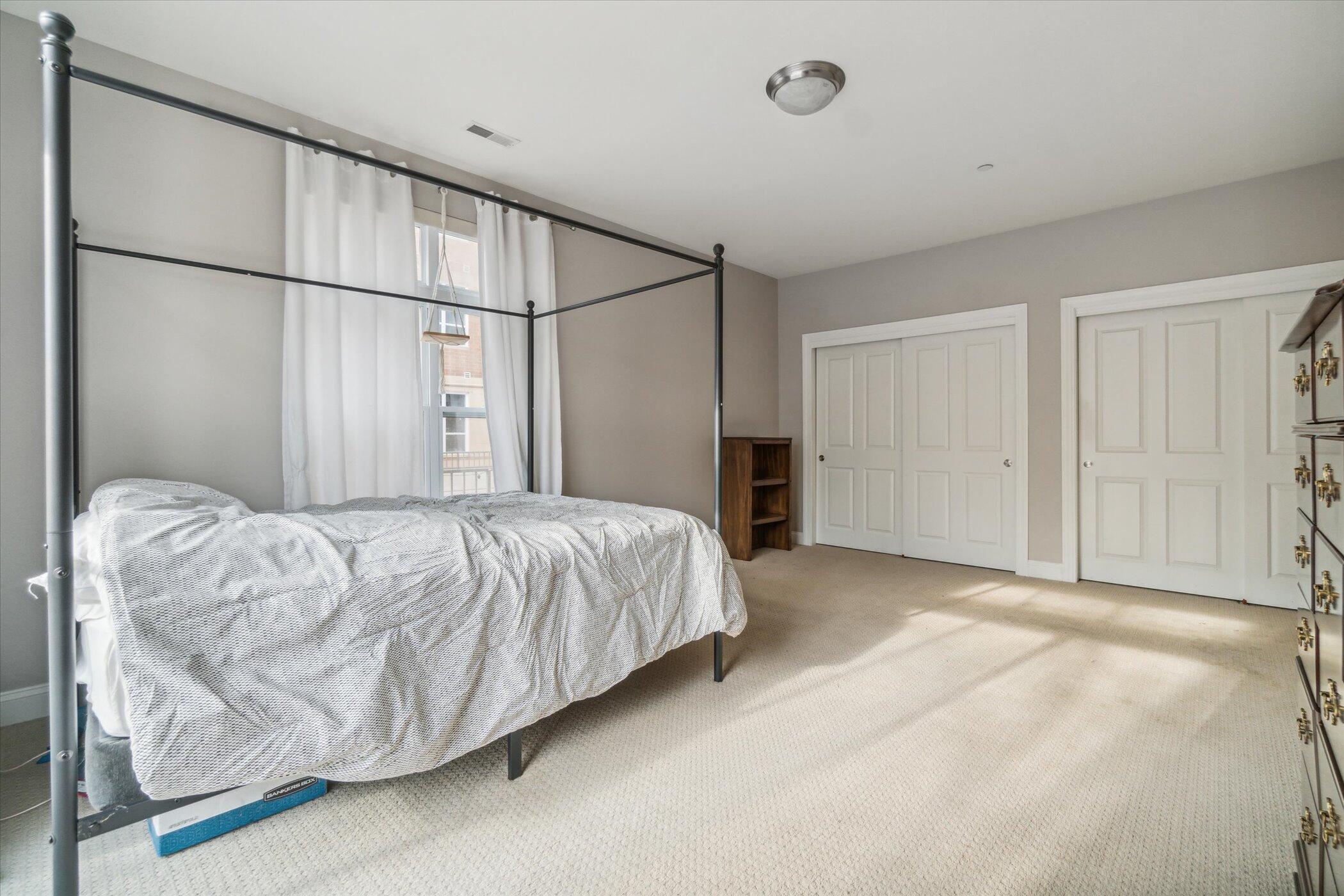 1925 North Water Street, Unit 100 Milwaukee, WI 53202 - Photo 14 of 23 16-1925-N-Water-St-Apt-100-Milwaukee-WI-