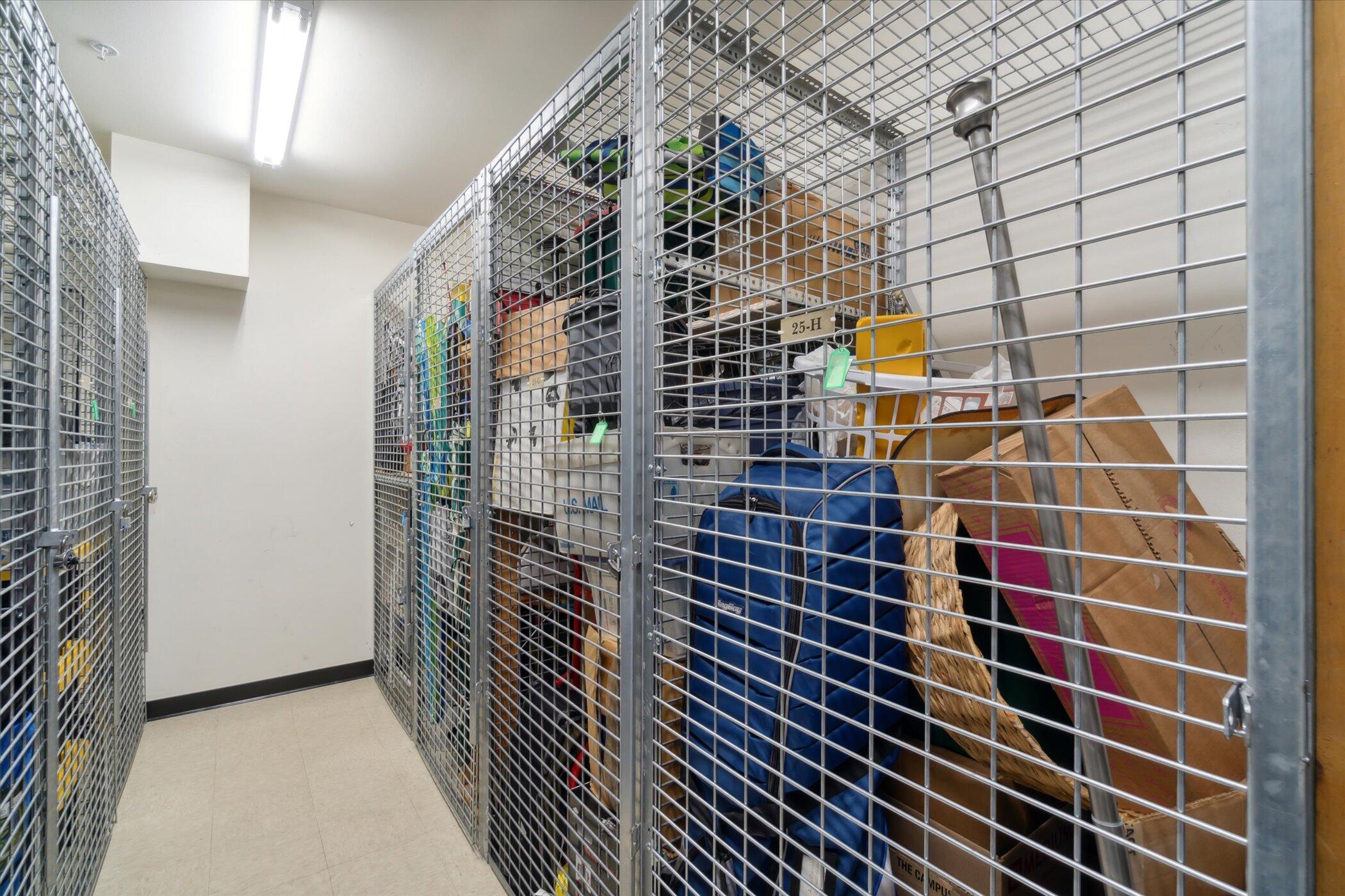 1925 North Water Street, Unit 100 Milwaukee, WI 53202 - Photo 21 of 23 26-1925-N-Water-St-Apt-100-Milwaukee-WI-