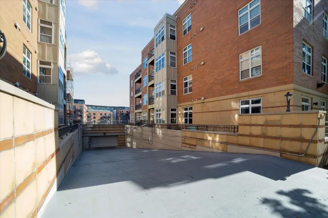 $364,900 | 1925 North Water Street, Unit 100, Milwaukee, WI 53202