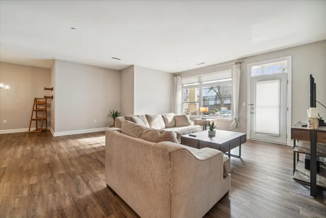 $364,900 | 1925 North Water Street, Unit 100, Milwaukee, WI 53202