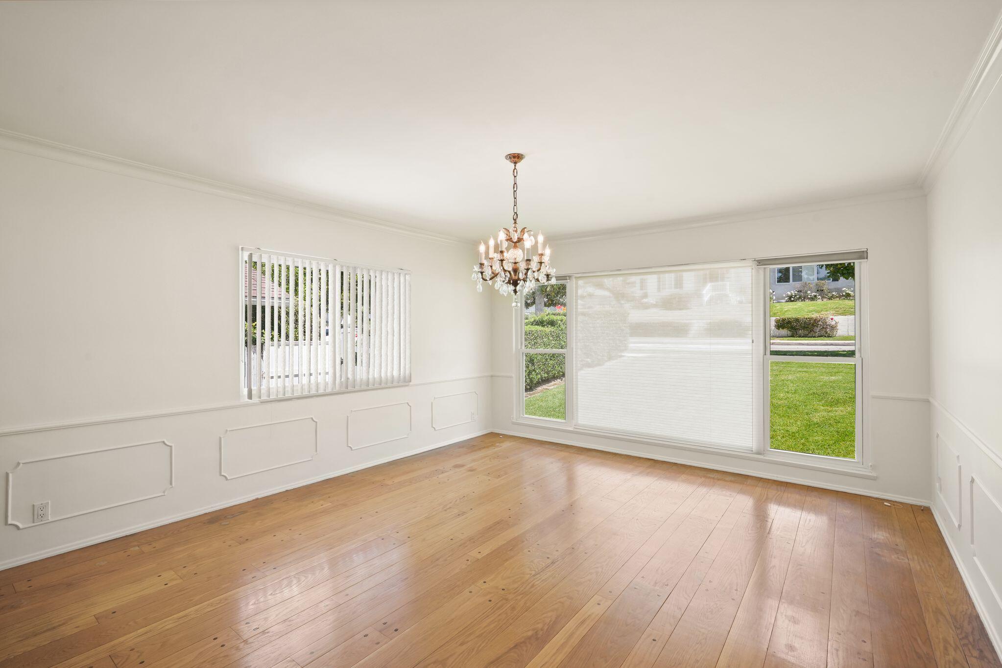 108 West Kenneth Road Glendale, CA 91202 - Photo 31 of 47 DSC08594