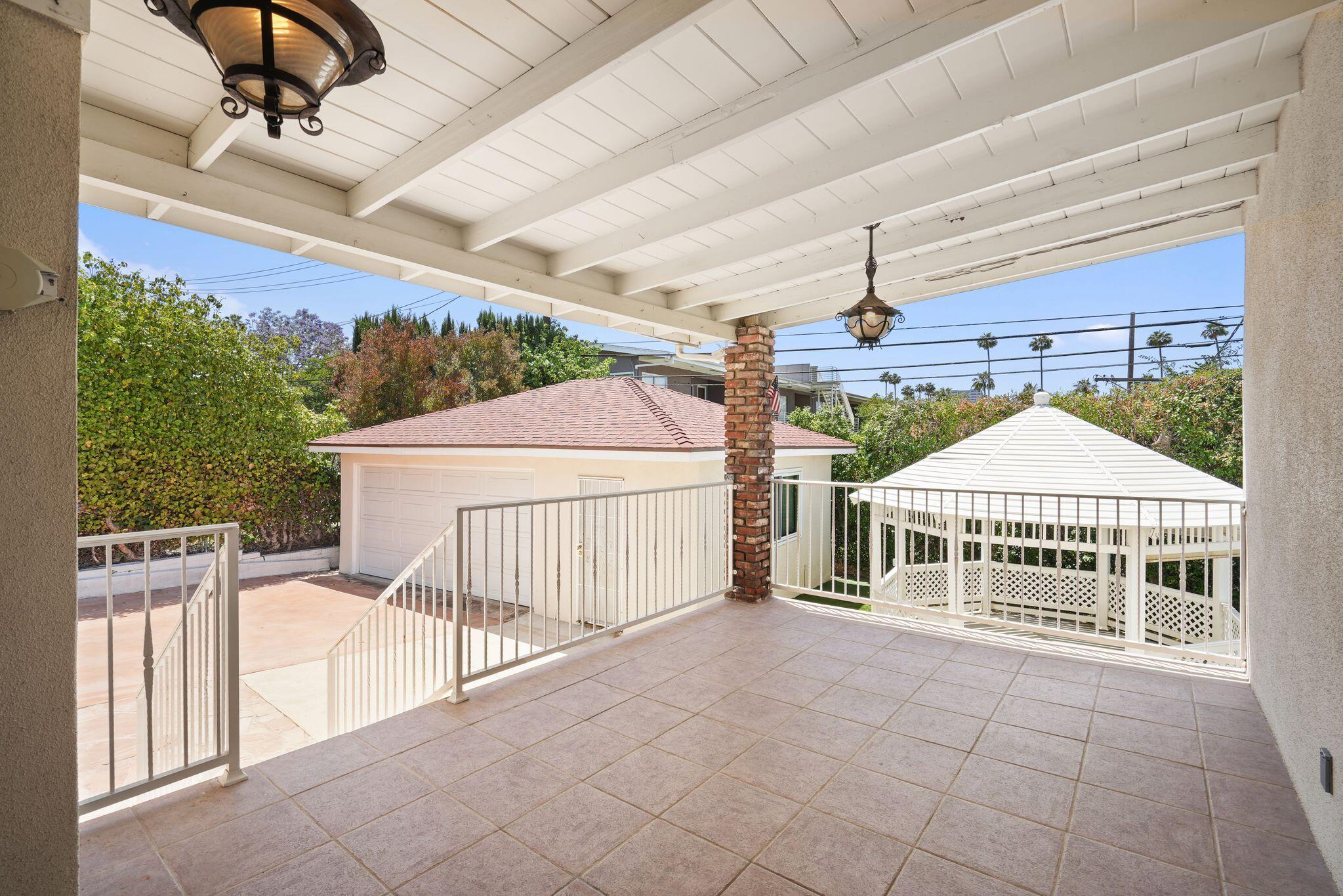 108 West Kenneth Road Glendale, CA 91202 - Photo 42 of 47