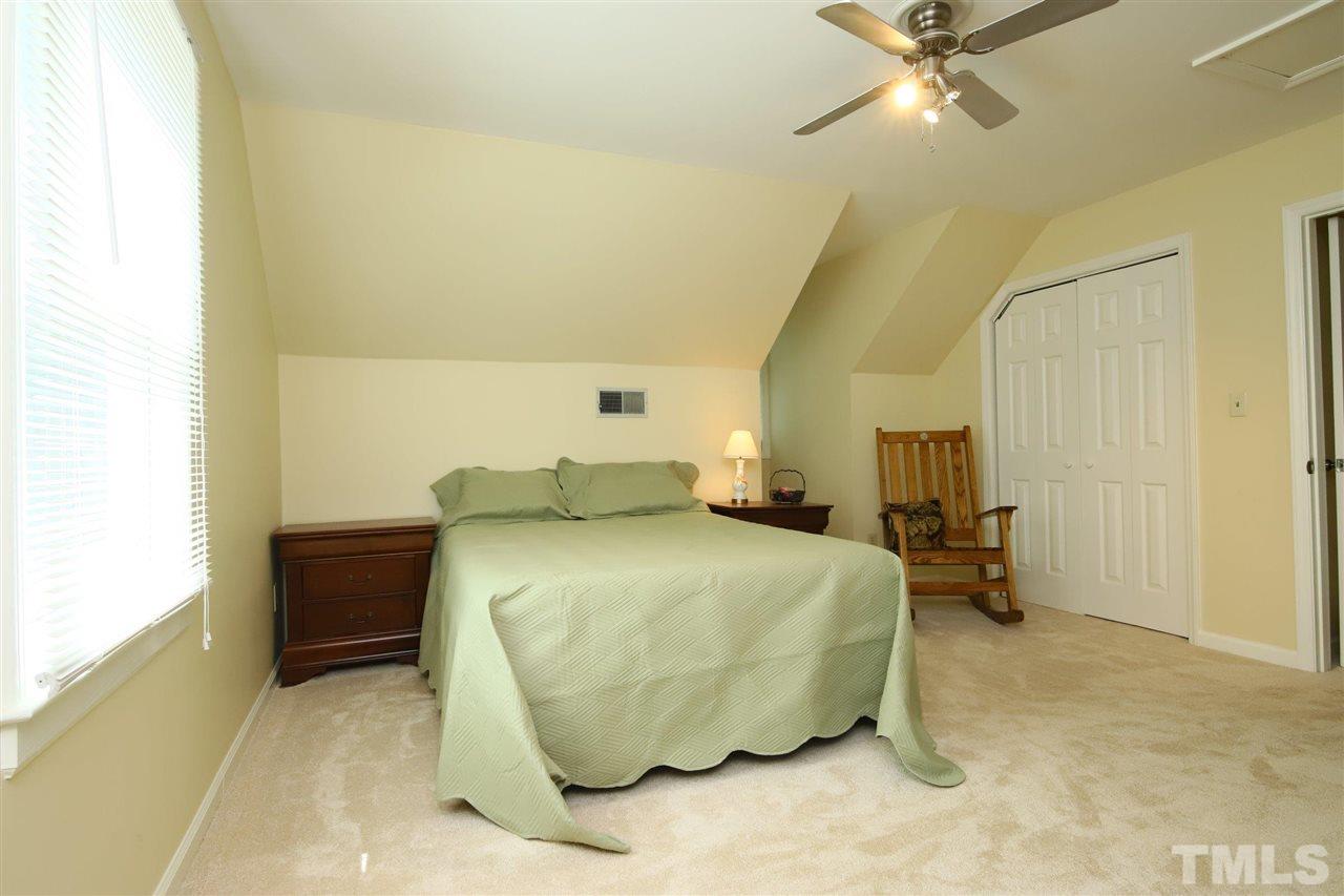 7828 Highlandview Circle Raleigh, NC 27613 - Photo 18 of 30