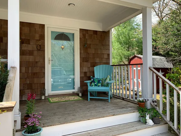 $35,000 | 20 Howard Street, East Hampton, NY 11937