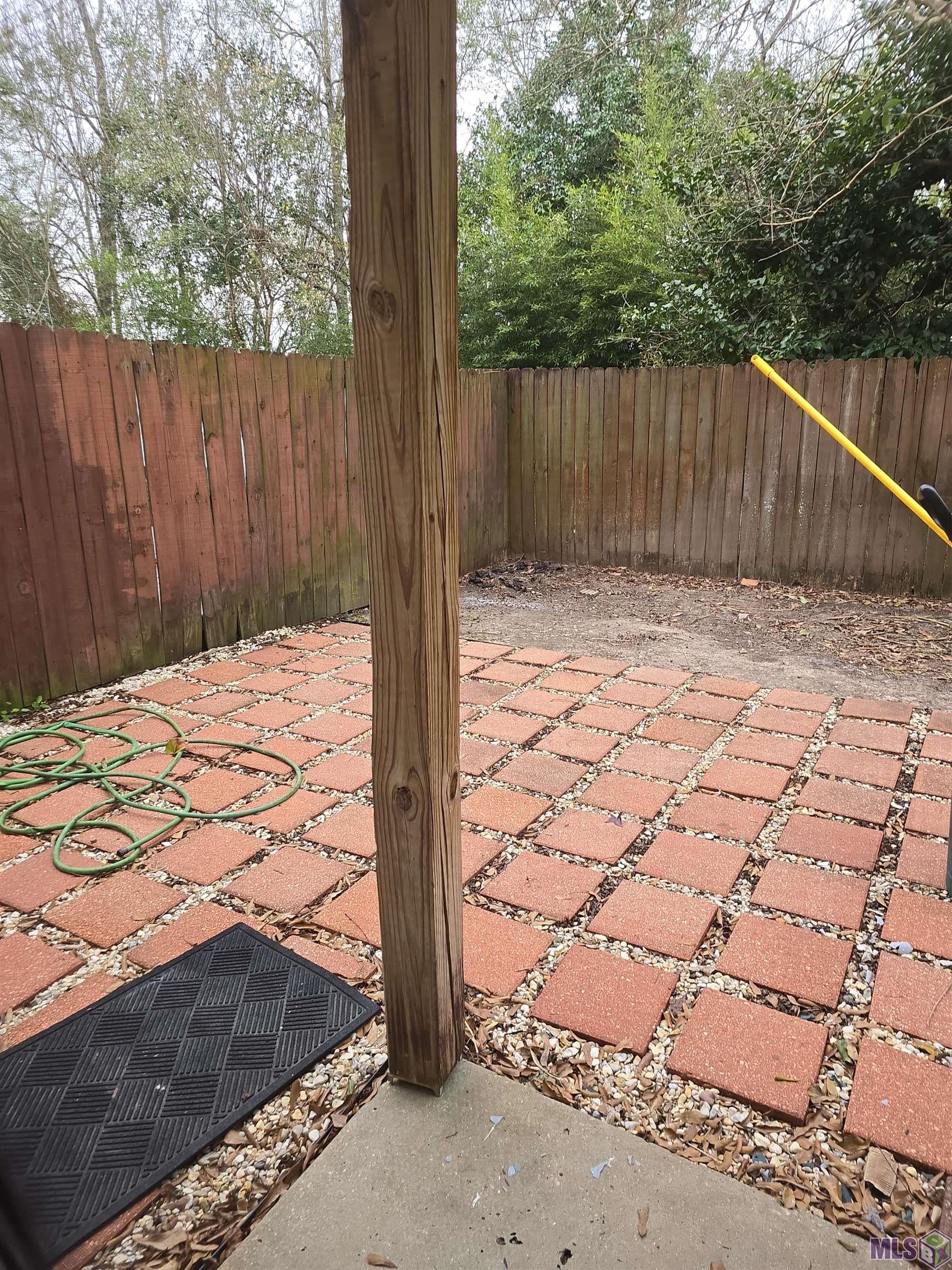 2173 Plantation Lane Baton Rouge, LA 70820 - Photo 5 of 13