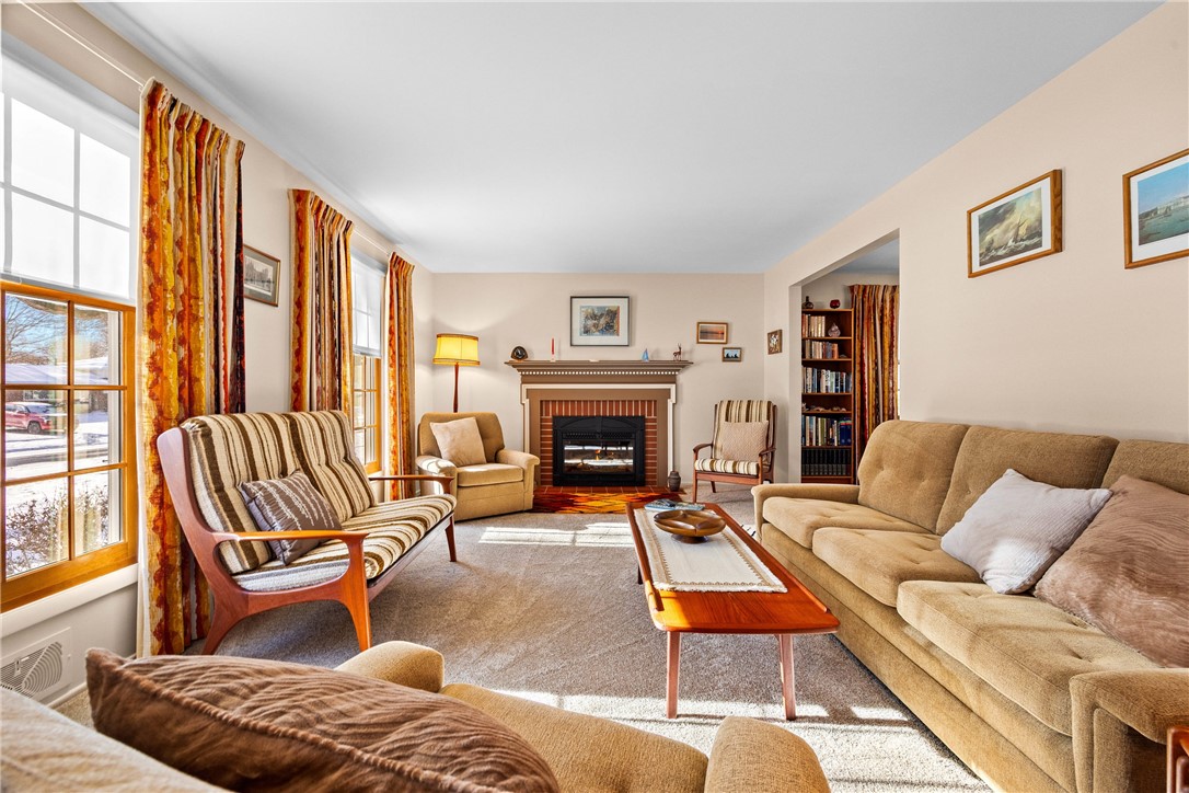 539 Fox Meadow Road Greece, NY 14626 - Photo 11 of 50